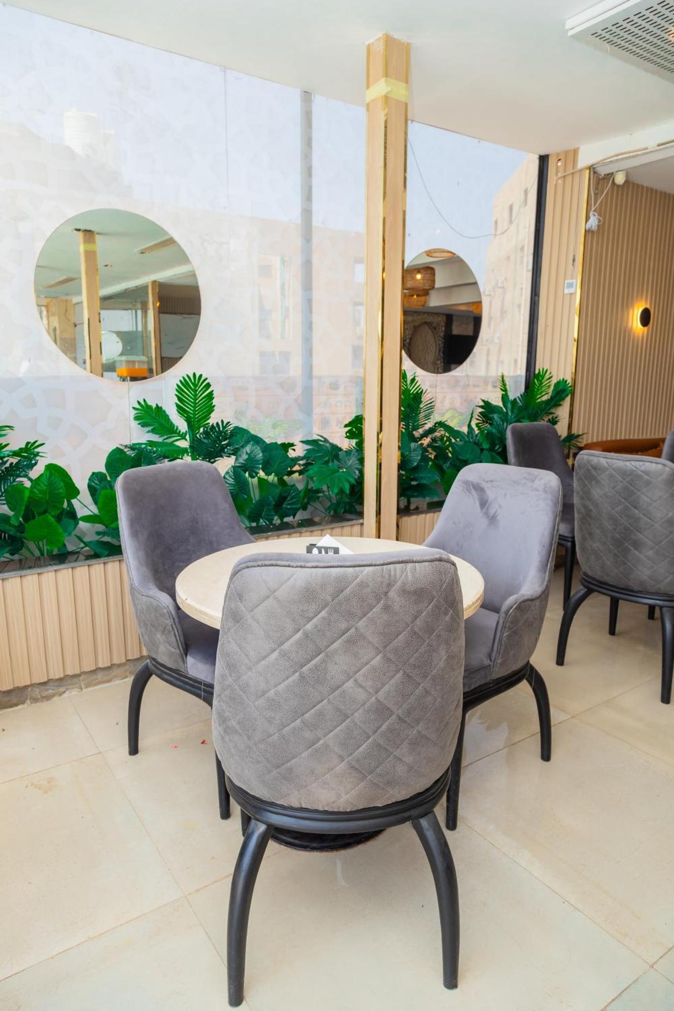Comfort Giza Inn View Al Kawm al Akhdar Екстер'єр фото