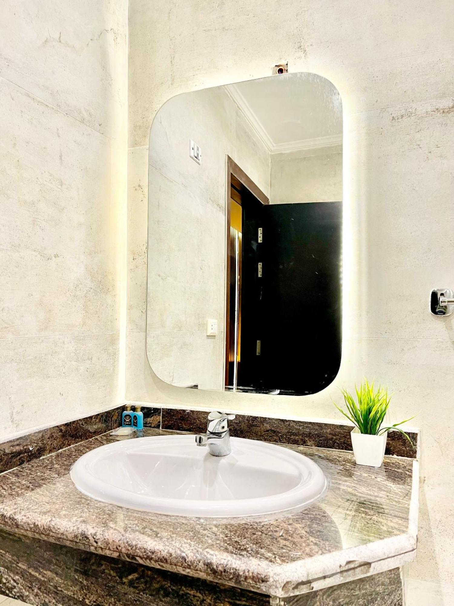 Comfort Giza Inn View Al Kawm al Akhdar Екстер'єр фото